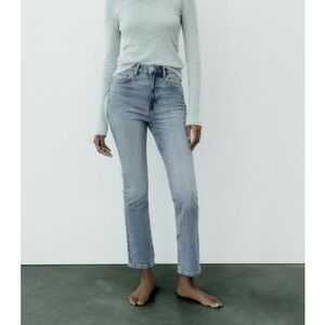 NWT Zara Light Blue Stove Pipe Jeans